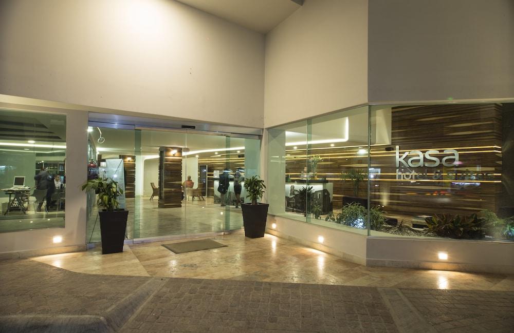 Kasa Hotel & Suites 이라푸아토 외부 사진