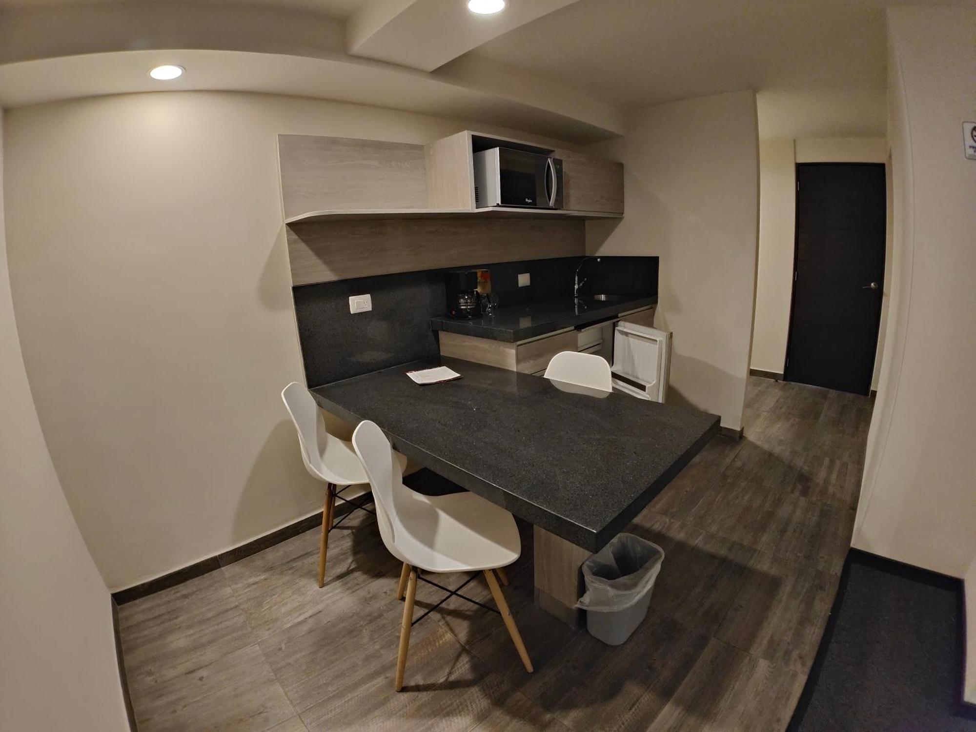 Kasa Hotel & Suites 이라푸아토 외부 사진