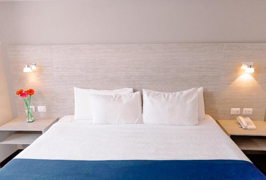 Kasa Hotel & Suites 이라푸아토 외부 사진